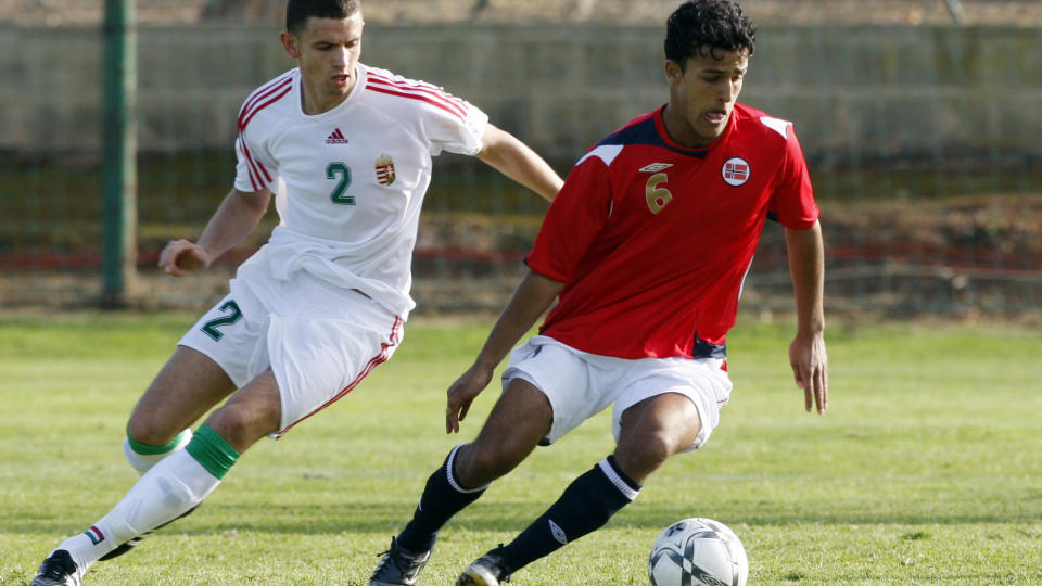 SIKRET UAVGJORT: Harmeet Singh scoret Norges eneste da U21-landslaget spilte 1-1 mot Estland. Foto: Terje Bendiksby / SCANPIX