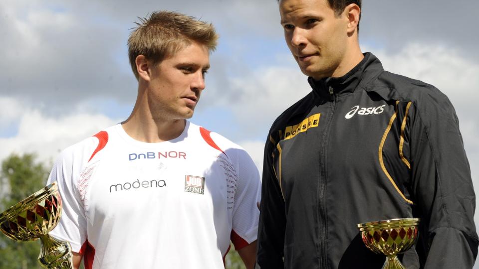 UTKLASSET KONKURRENTENE: Andreas Thorkildsen (t.v.) hadde konkurransens fem lengste kast, og satte Tero Pitk�m�ki og de andre finnene kraftig p� plass under spydstevnet i Sein�joki.Foto: SCANPIX/ LEHTIKUVA / Heikki Saukkomaa