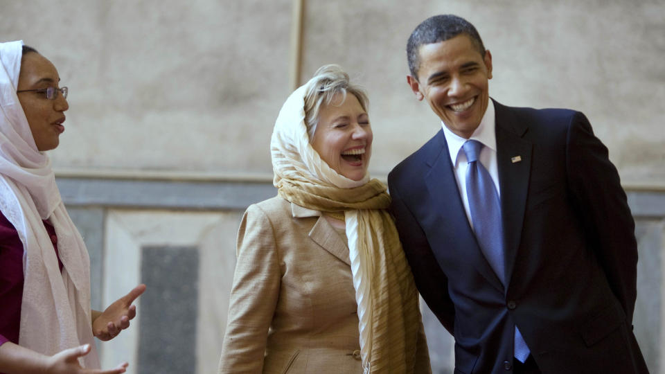 GOD STEMNING: Hillary Clinton og Barack Obama, her fotografert i Kairo i forrige uke, er blitt n�re samarbeidspartnere.    Foto: REUTERS/Larry Downing/Scanpix