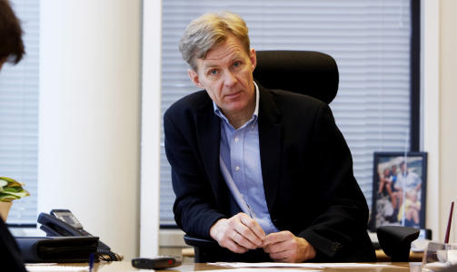 KRITISK: NUPI-direkt�r Jan Egeland retter i en artikkel i Dagbladet, sammen med NOREF-direkt�r Mariano Aguirre, sterk kritikk mot USAs bruk av tortur i krigen mot terror. Han f�r st�tte fra blant annet Amnesty i kravet. Foto: Cornelius Poppe / SCANPIX