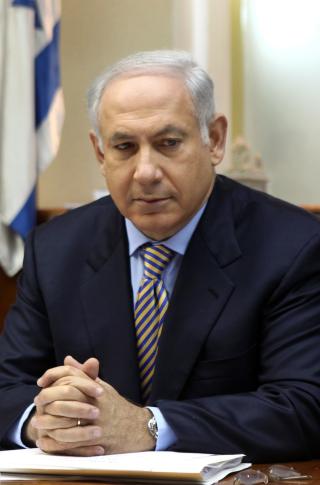 UTSETTER: Statsminister Benjamin Netanyahu utsetter m�tet med USAs Midt�stenutsending for � delta i begravelsen. Foto: AP/Jim Hollander