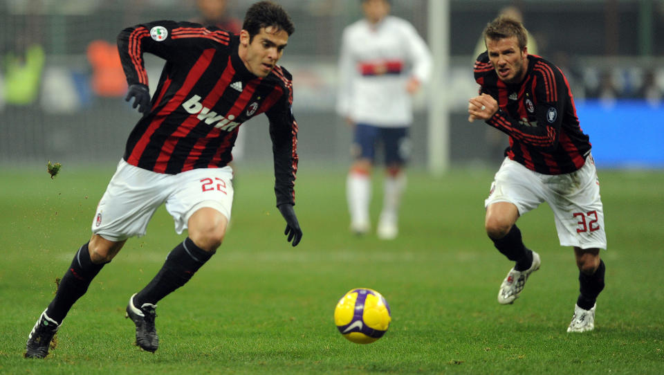 KOMPIS DAVID GA R�D: Kak� r�df�rte seg med Milan-kompis og tidligere �galactico� f�r han bestemte seg for � skifte beite fra San Siro til Santiago Bernabeu. Foto: AFP/GIUSEPPE CACACE