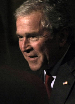 ET NETTVERK AV FENGSLER:  Under president George W. Bush, bygde USA opp et nettverk av avh�rsrom over hele verden hvor fanger ble torturert. Over 100 fanger skal ha msitet livet.  Foto: SCANPIX/Getty Images/AFP