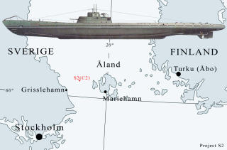 �LAND: S-2 ble senket utenfor �land mellom Sverige og Finland. Fart�yet ble funnet like ved riksgrensen.