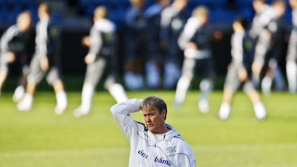 TILBAKE TIL SVERIGE: �ge Hareide blir trener i �rgryte ut sesongen. Hareide trente Helsingborg til gull i Allsvenskan i 1999.Foto: H�kon Mosvold Larsen / SCANPIX