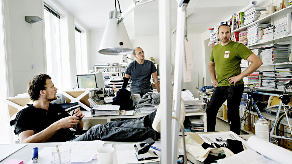 - TIDEN ER MODEN TIL � G� HVER FOR OSS: Sier Andreas Engesvik til Dagbladet.no. For tre uker siden bestemte designpartnerene Engesvik, Espen Voll, og Torbj�rn Anderssen seg for at ti �r var nok. Alle foto: Mette M�ller/Dagbladet