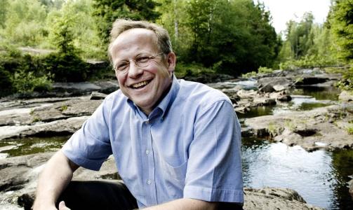 MATMINISTER: Lars Peder Brekk, landbruksminister og bonde med sans for lokale matprodukter.
FOTO: SVEINUNG U. YSTAD, Dagbladet