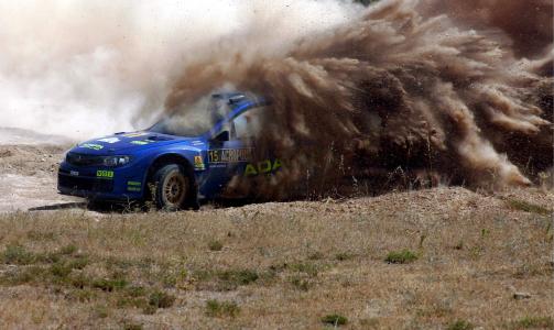 OGS� UTE: Mads �stberg fikk ogs� dempertr�bblen, og br�t f�r start p� SS11. Han l� da p� en fin fjerdeplass i sammendraget. Foto: Orestis Panagiotou, EPA/Scanpix