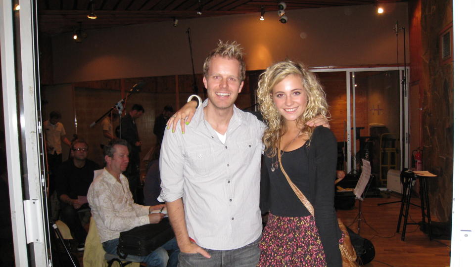 SATSET P� PIXIE: Den norske produsenten Mads Hauge har skutt gullfuglen med den nye popstjerna Pixie Lott. Alle de tre planlagte singlene fra hennes album har Hauge skrevet.