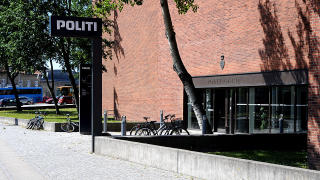 M�TTE IKKE OPP: Den d�mte legen m�tte ikke opp til domsforkynnelsen i �rhus i Danmark. Foto: �istein Norum Monsen