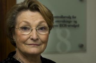 ADVARTE:  Helga Hernes og EOS-utvalget advarte mot uklare rettningslinjer for FOST allerede i fjor. FOTO: SCANPIX