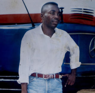 DREPT: Abedi Kasongo, leiebilsj�f�r og seksbarnsfar. Foto: Espen R�st/Dagbladet