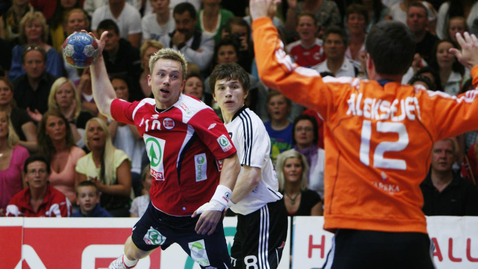TEKNISKE DETALJER: H�vard Tvedten er en storscorer i Spania og har i de siste kvalikkampene vist fram sitt tekniske register ogs� med flagget p� brystet. Foto: Gorm Kallestad / SCANPIX