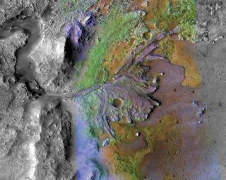 DEKKET AV HAV? Mars var trolig dekket av mengder flytende vann for nesten 4 milliarder �r siden. Dette bildet fra 2008 viser Jazero-krateret, som kan ha inneholdt en innsj�. Hvorfor Mars gikk fra � v�re en frodig, v�t planet til frossen �rken er ikke fullt ut kjent. Foto: ESA/NASA/SCANPIX