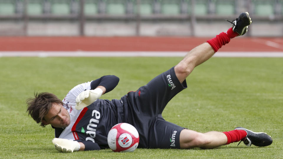 FEIL ARENA: Brann likte ikke at H�kon Opdal spilte inn en H�yre-video p� stadion. Foto: Cornelius Poppe / SCANPIX