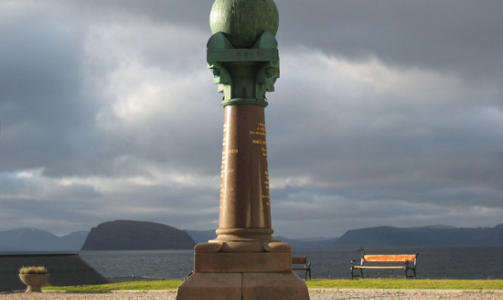HAMMERFEST: Meridianst�tten, en del av Verdensarven Struves Meridian.