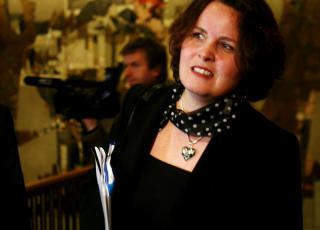 FIKK TILLIT: Med en flertallsregjering overrasket det ingen at n�ringsminister Sylvia Brustad fikk tillit av Stortingets flertall. Foto: Scanpix