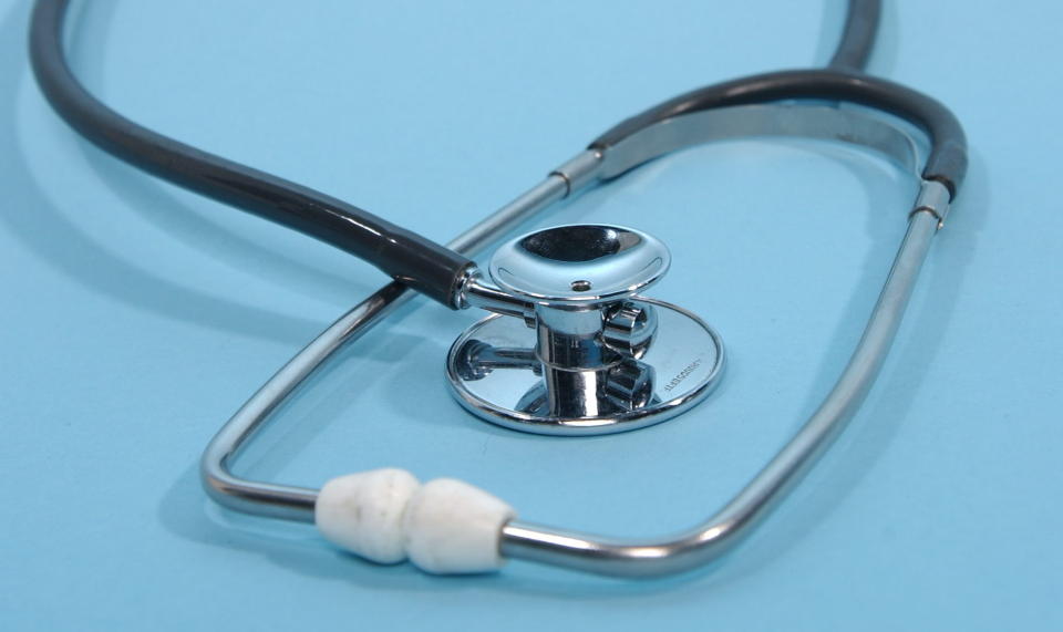 1000 PASIENTER: Fastleger kan bli n�dt til � senke pasient lista fr 2500 til 1000 pasienter n�r den nye samhandlingsreformen trer i kraft. Det kan f�re til at s� mange som 1 000 000 nordmenn m� bytte fastlege. ARKIVFOTO: Andrea Gjestvang