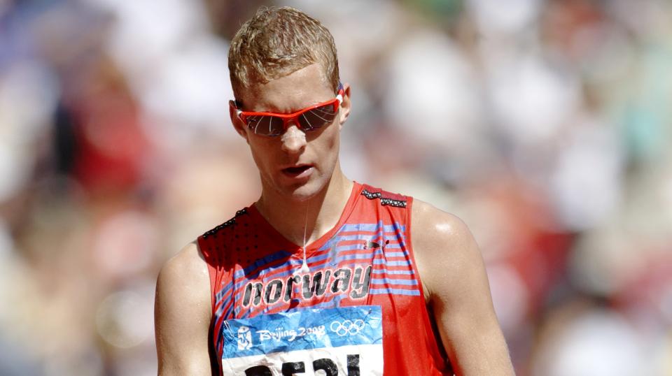 ANDREPLASS:: Erik Tysse trosset magetr�bbel, og gikk inn til andreplass i l�rdagens IAAF-challenge i kappgang i Spania. Det samme gjorde Kjersti Tysse Pl�tzer. Her er Erik Tysse fotografert under OL i Beijing. Foto: Cornelius Poppe / SCANPIX