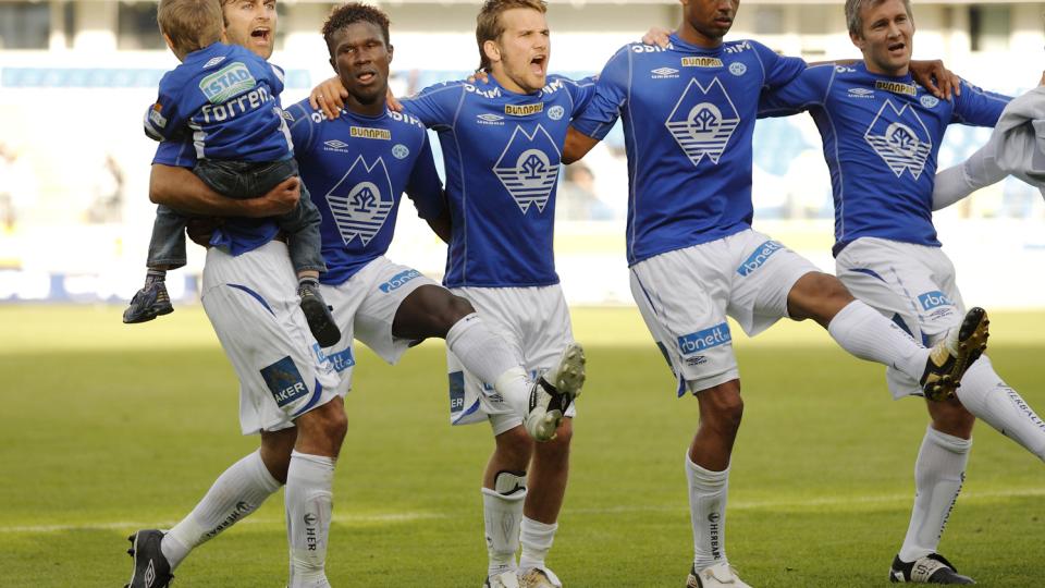 S�LV: Molde slo Fredrikstad hjemme p� Aker Stadion i dag. Her fra 2-1 seieren mot Odd Grenland tidligere i sesongen.
Foto:  Svein Ove Ekornesv�g / SCANPIX .