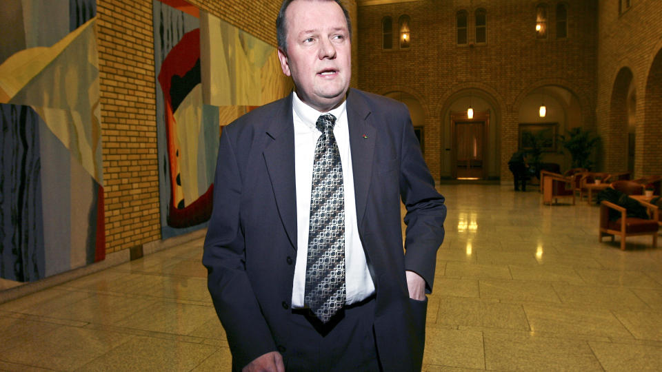 SKRIVER BREV TIL ULLEV�L-DIREKT�R:  SV-politiker Inge Ryan frykter at sykehuset kan ha lekket taushetsbelagte opplysninger om ham. Foto: Scanpix