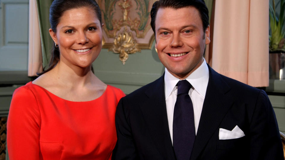 GIFTER SEG: Kronprinsesse Victoria og Daniel Westling.Foto: SCANPIX/AFP PHOTO