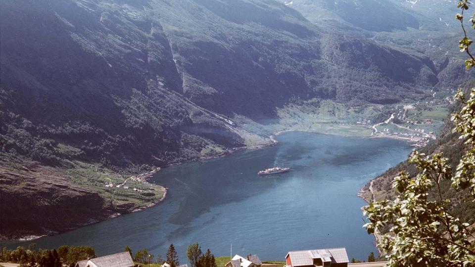SVIKTES: Restauranter og hoteller p� Vestlandet sliter, fordi b�de nordmenn og utlendinger svikter landsdelen i sommer. Arkivfoto: SCANPIX