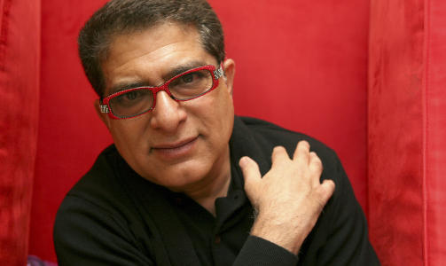 LEGEVENN: Deepak Chopra har kjent Michael Jackson gjennom flere �r. N� er han sikker p� at pillene tok livet av popkongen. Foto: AP Photo/Diane Bondareff