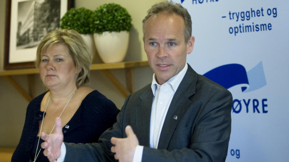  UNDER 2005-VALGET:   - Vi er mest opptatt av valgdagen, ikke m�lingene, sier H�yres nestleder jan Tore Sanner i en kommentar til junitallene fra Scanfact. Foto: MORTEN HOLM, SCANPIX.