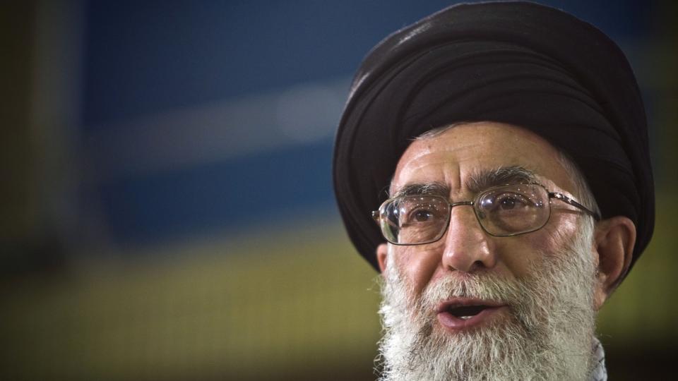 UTFORDRER: Utspillet regnes som en direkte utfordring mot autoriteten til Irans �verste �ndelige leder, ayatolla Ali Khamenei. Det er dessuten et klart tegn p� at splittelsen innad i regimet som sitter med makten i landet, er reell, mener analytikere. Foto: SCANPIX