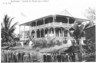HOVEDKONTORET: Soci�t� de Madals gamle hovedkontor i Quelimane. Da Thams overtok i 1911, satte han nordmenn inn i lederstillingene. Bildet er trolig tatt i 1906. Foto: Reiersen/Spartacus forlag