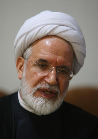 KJEMPER VIDERE: Mehdi Karroubi vil bruke ethvert middel han kan. Foto: AFP PHOTO/ATTA KENARE