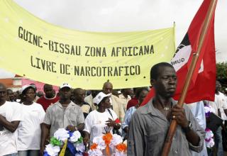 DEMONSTRERER: Innbyggerne i Guinea-Bissau har ved flere anledninger demonstrert mot narkotikaflyten som bidrar til � destabilisere landet ytterligere. Foto: Scanpix