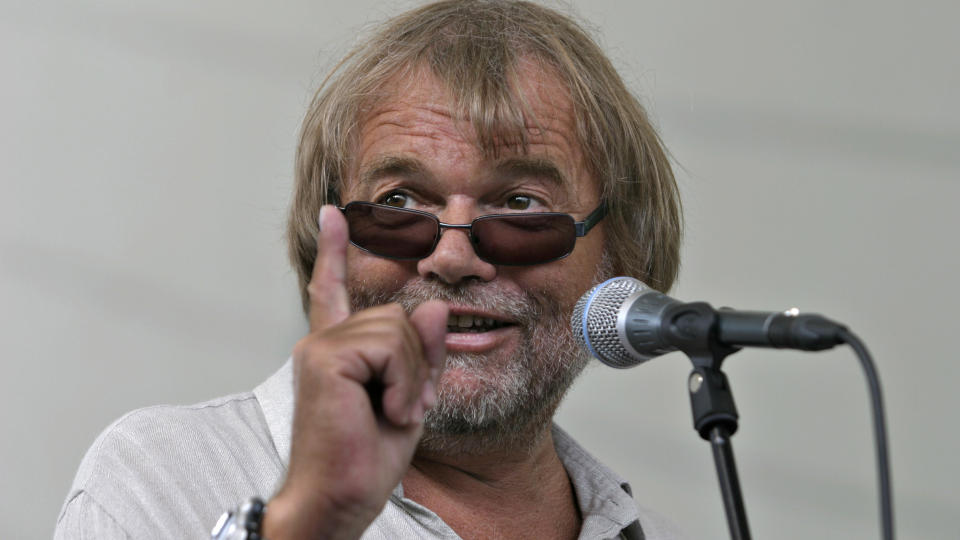 FRA BIG BANG TIL KONGSBERG: Jostein Gaarder �pner Kongsberg Jazzfestival. Foto: Bj�rn-Owe Holmberg/Dagbladet