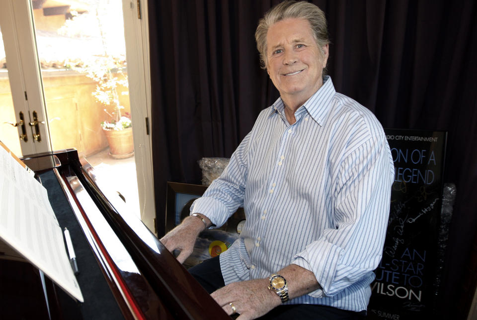 KOMMER TIL TROMS�: Brian Wilson skal spille p� D�gnvillfestivalen i august. Foto: AP Photo/Matt Sayles