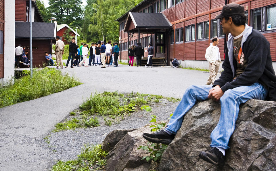 LANGE DAGER: Mange av de unge mindre�rige asyls�kerne til Norge blir sittende lenge p� asylmottak mens de venter p� at s�knaden skal behandles. Foto: H�KON EIKESDAL/DAGBLADET