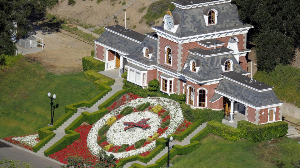 NEVERLAND:  Det blir ikke et offentlig likskue p� Neverland, som tidligere har v�rt meldt. Foto: AP Photo/Chris Carlson