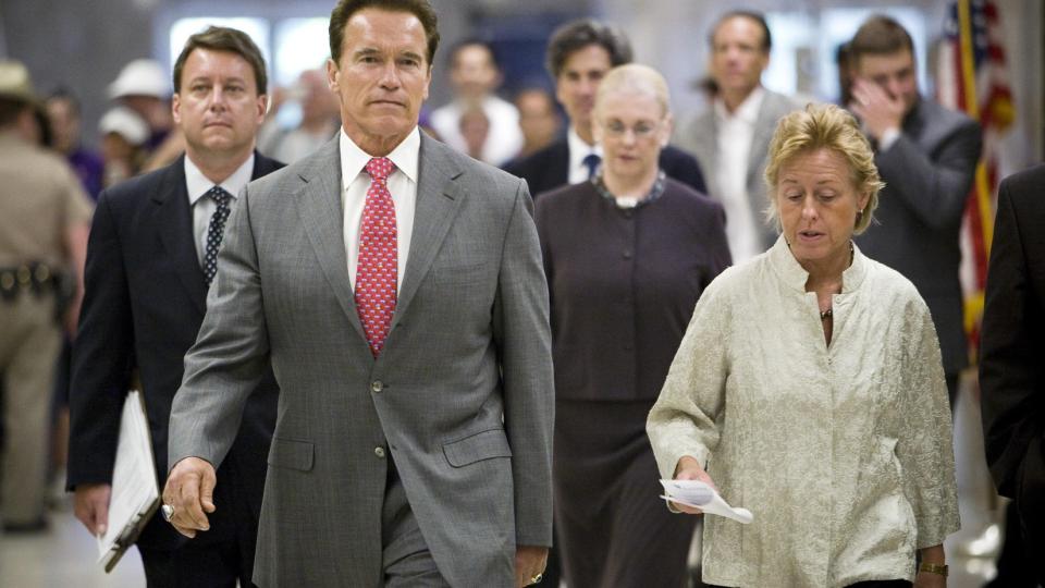 UNNTAKSTILSTAND:  Californias guvern�r Arnold Schwarzenegger erkl�rte onsdag formelt �konomisk unntakstilstand. Foto:  REUTERS/Max Whittaker