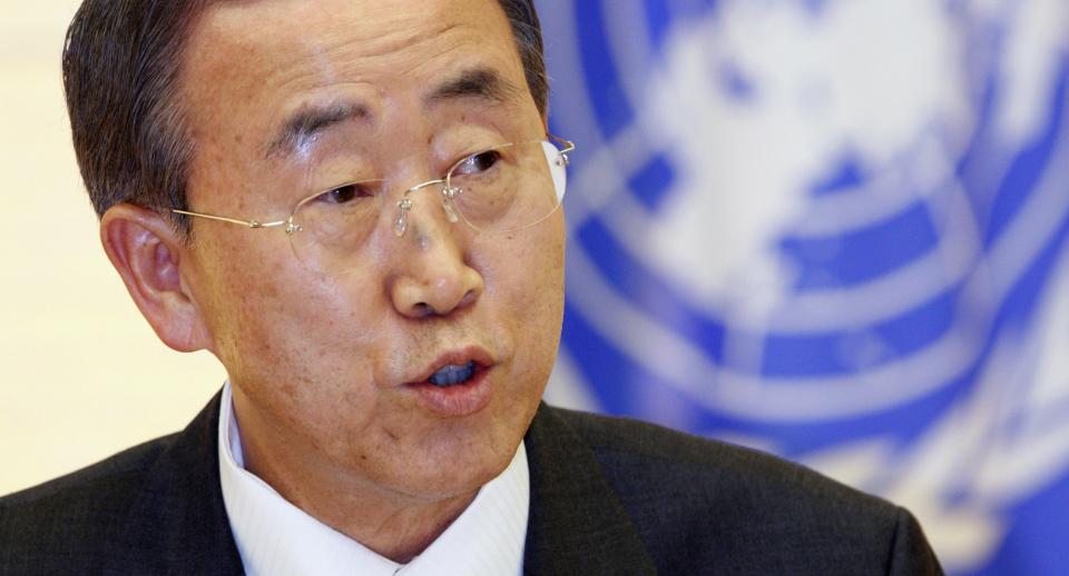 NY AVTALE M� P� PLASS:FNs toppsjef Ban Ki-moon kom med sv�rt dystre advarsler om hva som vil skje med jorden hvis ikke verdens ledere greier � bli enige om en ny klimaavtale, med blant annet langt lavere utslippsgrenser. Foto: REUTERS/SCANPIX