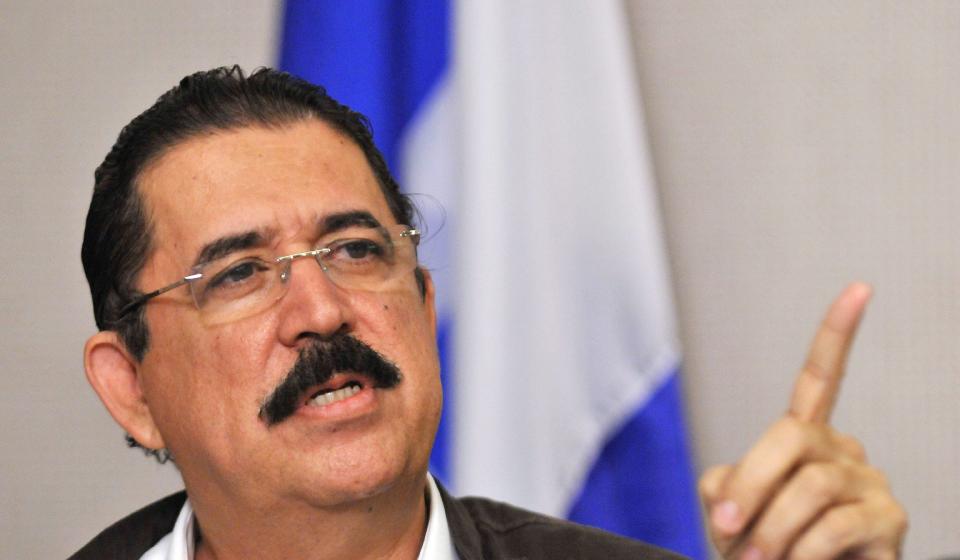  NEKTES INNGANG:  Den avsatte presidenten i Honduras Manuel Zelaya er omdirigert til El Salvador if�lge Reuters. Foto:SALEJANDRO BOLIVAR/EPA/SCANPIX
