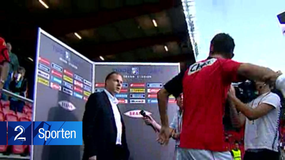 �NSKET FORSONING: Kjetil Rekdal la seg langflat etter krangelen hvor han kalte Eirik Bakke en �alkis�. Han sa han ble s� provosert at han brukte det ordet han mente stakk verst. N� vil NFF ha ham straffet. Foto: TV 2 Sporten