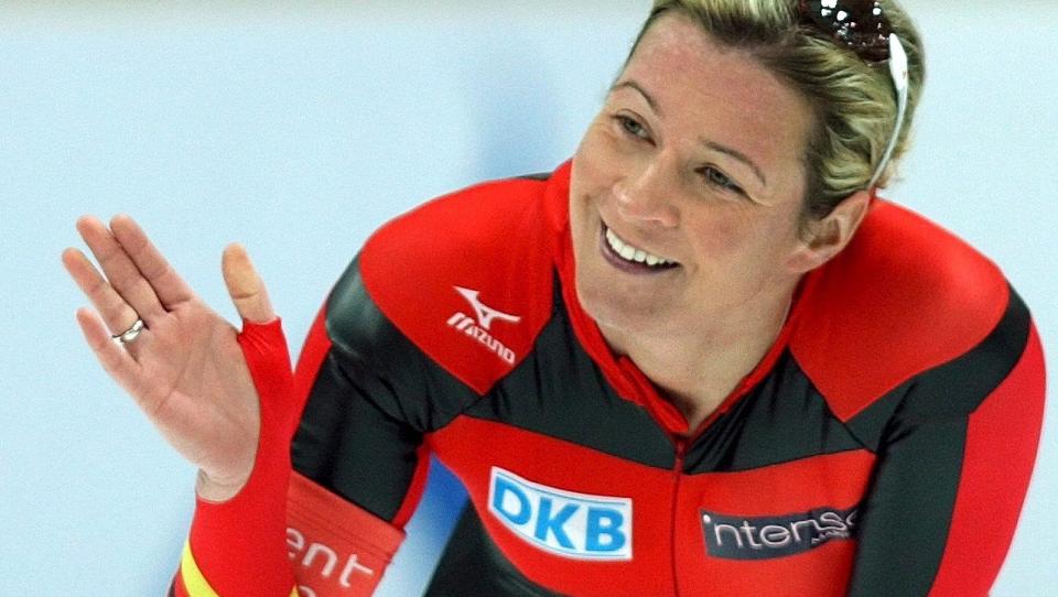 KAN KOMME TIL HAMAR: Claudia Pechstein reiser ikke til v-cupl�pene p� Hamar i helga uten en avgj�relse. Foto: EPA/SERGEI ILNITSKI