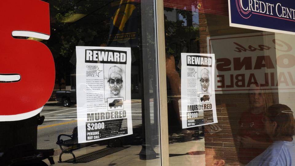 ETTERS�KT: Politiet hevet i dag dus�rsummen fra 2000 til 20 000 dollar. Foto: AP Photo/Spartanburg Herald Journal/Scanpix