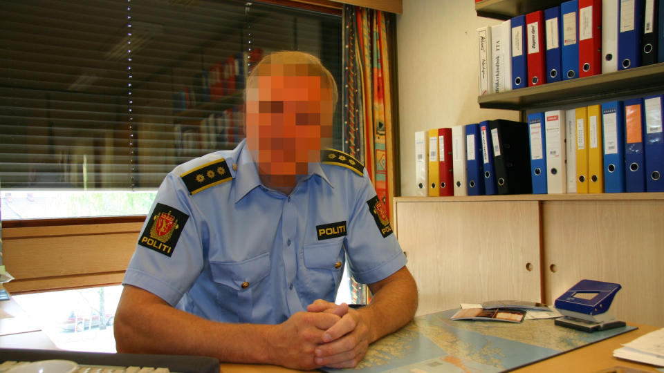 PERMITTERT:  Den fungerende lensmannen i Modum i Buskerud er permittert fra sin stilling, og siktet for � ha utnyttet sin stilling for � skaffe seg seksuelle tjenester.