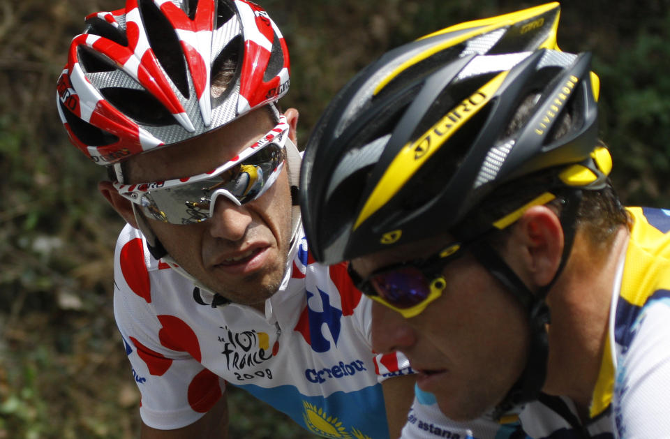 FEILVURDERING: Ole Kristian Stoltenberg ville ha forlatt Astana om han var Alberto Contador (t.v.) da planene om Lance Armstrongs comeback ble kjent Foto: SCANPIX/AP Photo/Christophe Ena