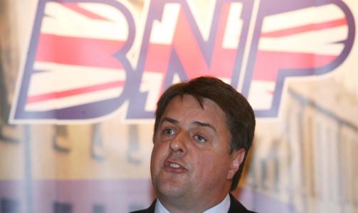 VIL STENGE GRENSENE: Nick Griffin, leder av det britiske partiet British National Party mener vi vil bli oversv�mt av den tredje verden hvis vi ikke stenger grensene til Europa. (BNP) Foto: EPA/Lindsey Parnaby UK & IRELAND OUT