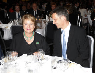 MAKTA: Gro og Jens p� AP-landsm�te i �r. Foto: Scanpix
