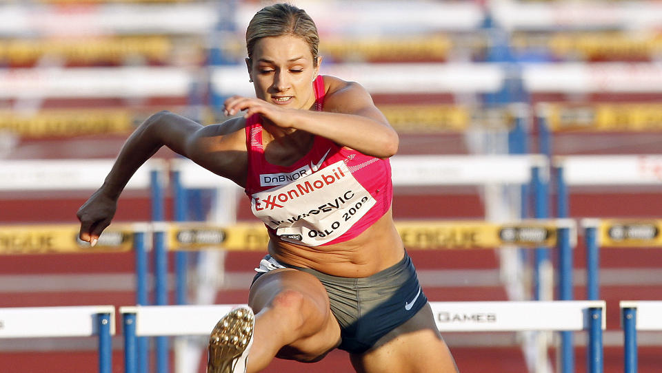 TOK GULL: Christina Vukicevic utklasset alle konkurrentene p� 100 meter hekk, og l�p inn til EM-gull. Her i aksjon p� Golden League 100 m hekk under Bislett Games i Oslo.
Foto: Tor Richardsen / SCANPIX .