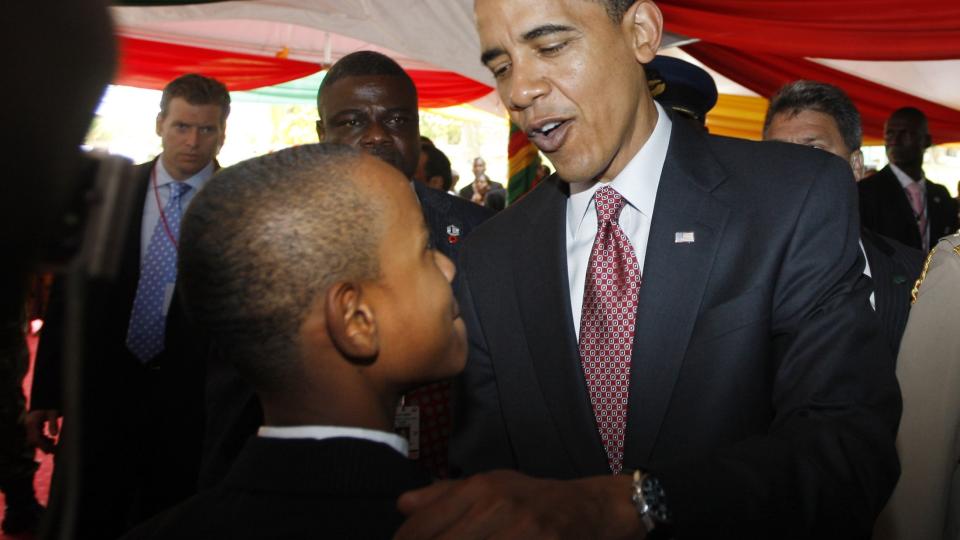 F�RSTE BES�K: USAs president Barack Obama er tatt godt imot under sitt korte bes�k i Ghana. Det er hans f�rste bes�k i Afrika s�r for Sahara etter at han ble president. Foto: REUTERS / Jason Reed / SCANPIX