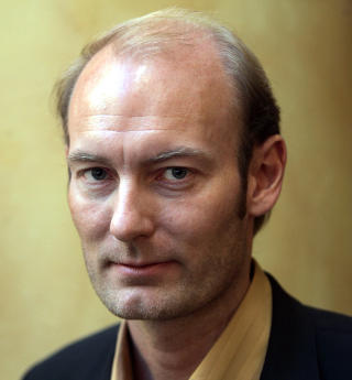MEKTIG: Knut Olav �m�s.